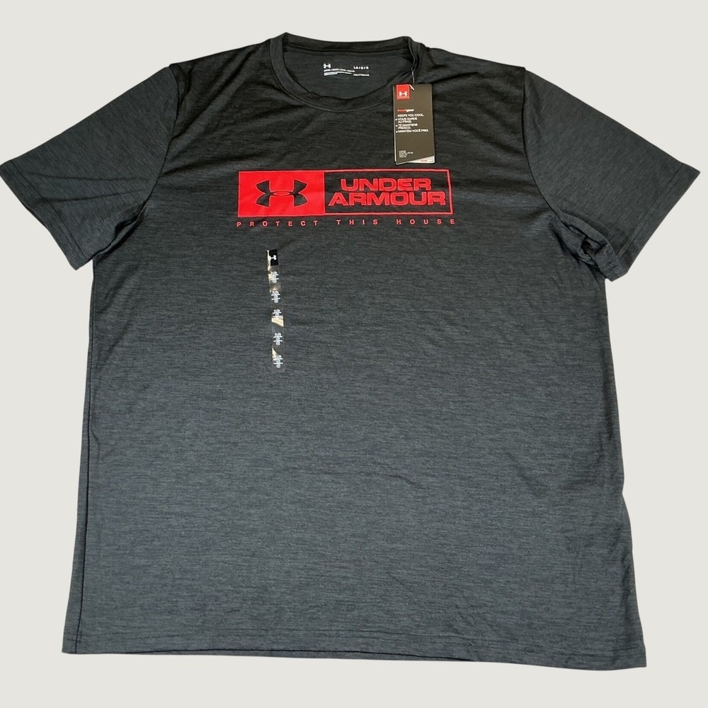 Under Armour HeatGear Shirt Mens L Gray Red Logo Loose Fit Athletic NWT